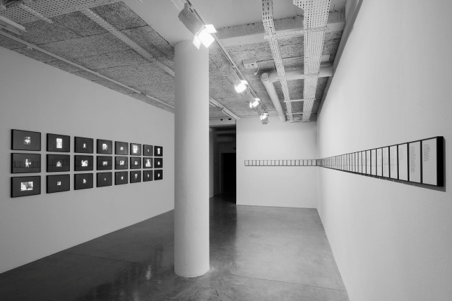 a sombra e o brilho, 2007

set of 74 typewritten texts on paper; set of 24 kodalith images in light boxes
7.7 x 5.1 inches each paper; 12 x 16.5 x 1.2 in.&amp;nbsp;each box

&amp;nbsp;

&amp;nbsp;