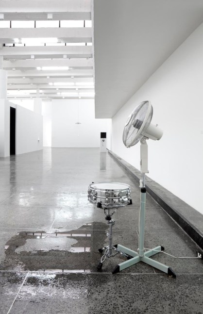 leak 2, 2008

fan, snare drum and leak in the ceiling

variable dimensions

&amp;nbsp;

&amp;nbsp;