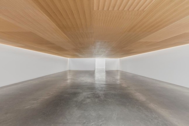 	compass, kurimanzutto, ciudad de m&amp;eacute;xico, m&amp;eacute;xico, 2010