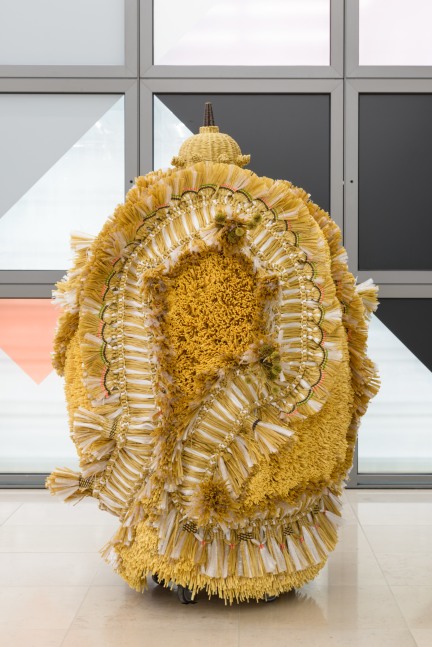 the intermediate&amp;nbsp; &amp;ndash; fan dance around a pagoda, 2016

artificial straw, steel stand, powder coating, casters, plastic twine, artificial plants

63.78 x 46.06 x 46.06 in.
installation view at hamburger kunsthalle, hamburg, 2016

photo: kay riechers, 2016

&amp;nbsp;