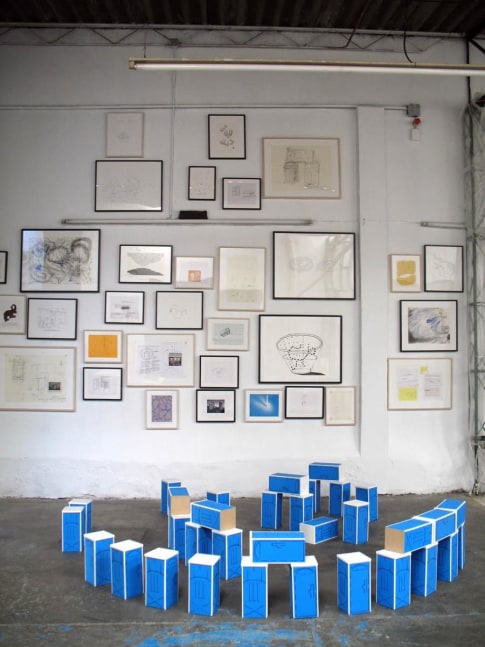 stonehenge sanitario (modelo y dibujos), 2006

bloques de madera y dibujos en papel

dimensiones variables

&amp;nbsp;

&amp;nbsp;