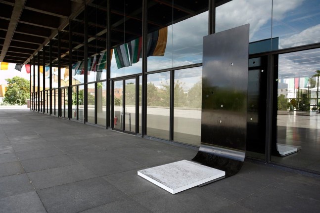 la colonne cass&amp;eacute;e, 1871, 2008

painted steel

&amp;nbsp;

74.8 x 96.5 x .4 in.&amp;nbsp;each

&amp;nbsp;