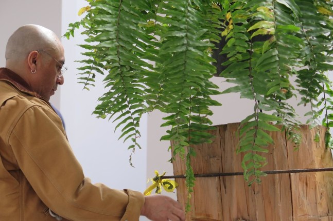 	abraham cruzvillegas, pending sculptures, 2019