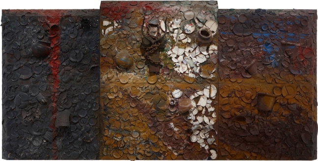 JULIAN SCHNABEL
The Mud in Mudanza
1982
oil, plates, bronze cross and horns, iron chains and bondo on wood
115 x 228 x 6 inches (292.1 x 579.1 x 15.2 cm)
Collection of the Artist&amp;nbsp;