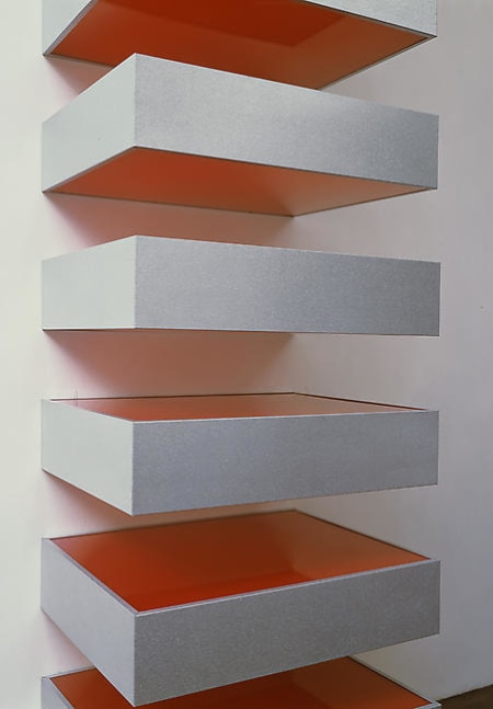 Untitled (79-40 Bernstein)
1979
galvanized iron and red Plexiglas
10 units, each unit: 9 x 40 x 31 inches (22.9 x 101.6 x 78.7 cm)