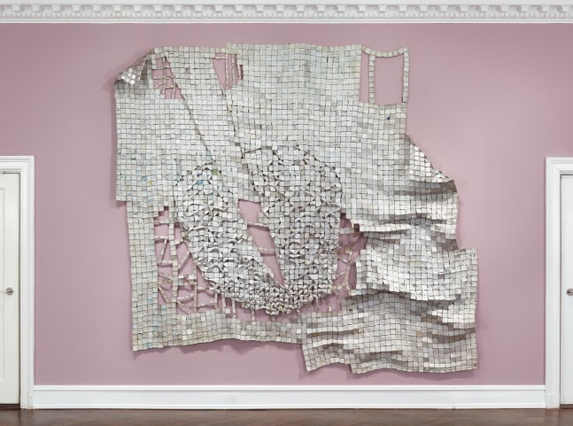 El Anatsui

Metas IV
2014
found aluminum and copper wire
dimensions variable; as displayed: 105&amp;nbsp; x 118 inches (266.7 x 299.7 cm)