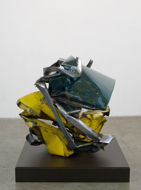 John Chamberlain

Gold Rose

1974

painted and chromium-plated steel

44 x 50 x 49 inches (111.8 x 127 x 124.5 cm)