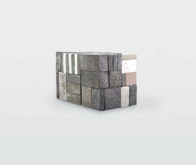 Sean Scully

Air (Maquette)

2019

recinto, marble, and cantera

7.9 x 7.9 x 11.8 inches (20 x 20 x 30 cm)&amp;nbsp;