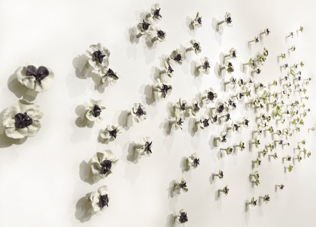 Bradley Sabin

Wild Hibiscus Floral Wall, 2023

ceramic, glaze

80h x 198w x 3d in

&amp;nbsp;