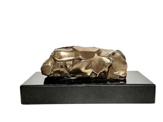 George Dunbar
Mallarme Fragment in Bronze, 4 / 7, 2022
Bronze Cast with high polish and sealed finish
5.50h x 13w x 7d in
SOLD