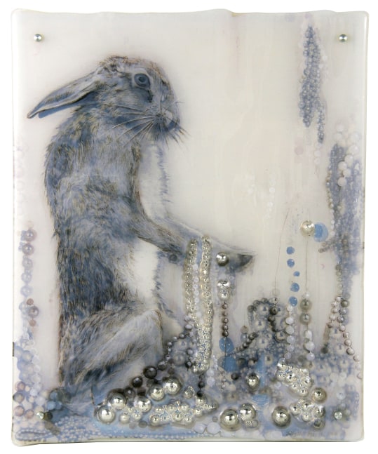 Sibylle Peretti
Hase, 2021
kiln-formed glass, engraved, painted, silvered, paper applique
20h x 17w x 1d in