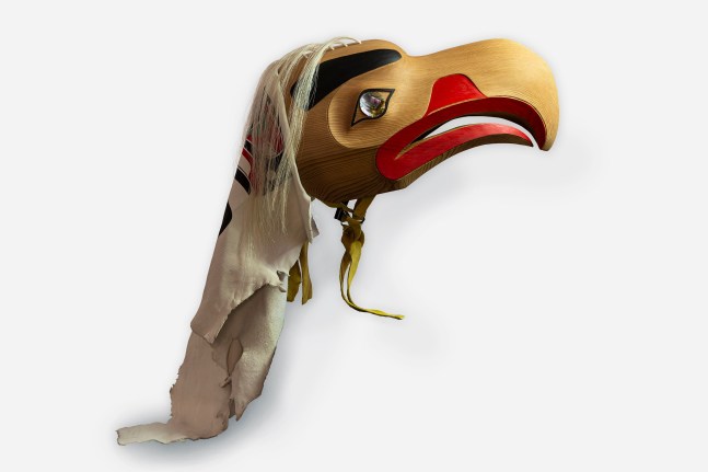 Ch'áak' S'aaxwu (Eagle Headdress) 1