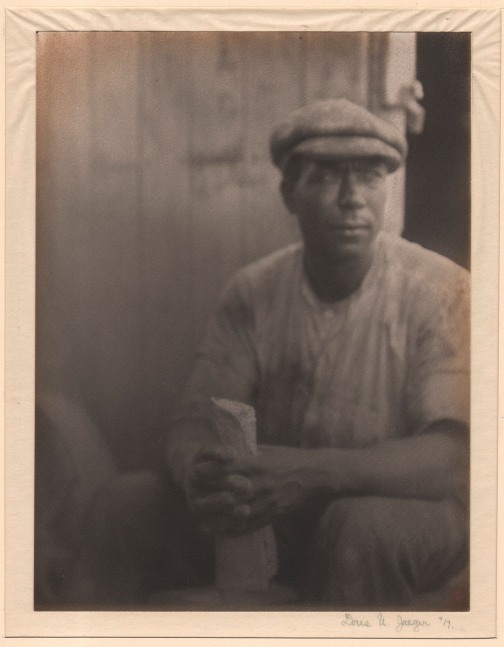 Doris ULMANN (American, 1882-1934) Man with cap, 1917 Platinum or silver print 20.9 x 15.7 cm mounted on 33.2 x 24.2 cm tissue, all mounted on 36.1 x 28.6 cm card