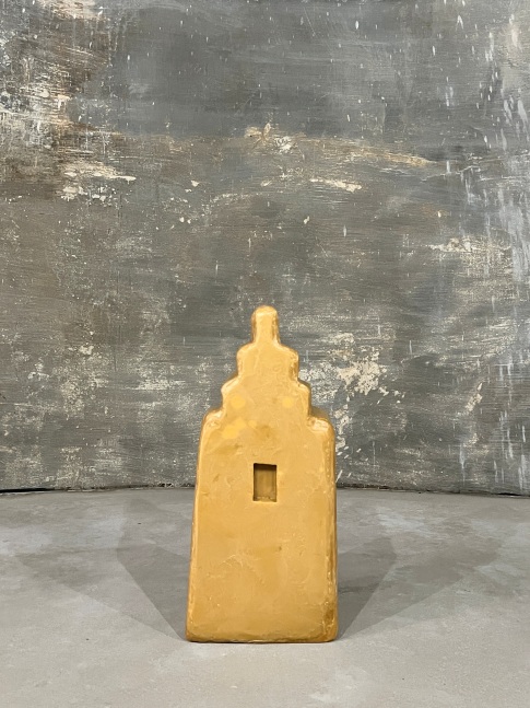 Wolfgang&amp;nbsp;Laib
Untitled, 2023
beeswax
29 1/2 x 15 x 7 1/2 inches (74,9 x 38,1 x 19 cm)
SW 25127