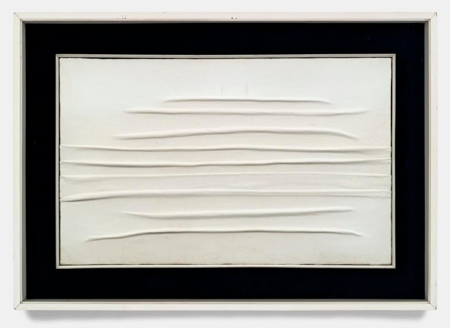 Piero Manzoni
Achrome, 1957-58
kaolin on canvas
17 3/4 x 28 3/8 inches (45 x 72 cm)
25 3/8 x 36 inches (64,5 x 91,4 cm) frame
SW 10050
Private Collection