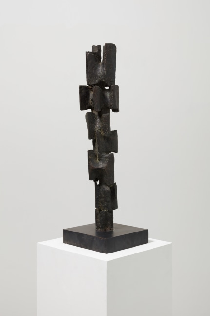 Bronze abstract sculpture by Alicia Penalba featuring a stacked configuration of rectangular pieces
