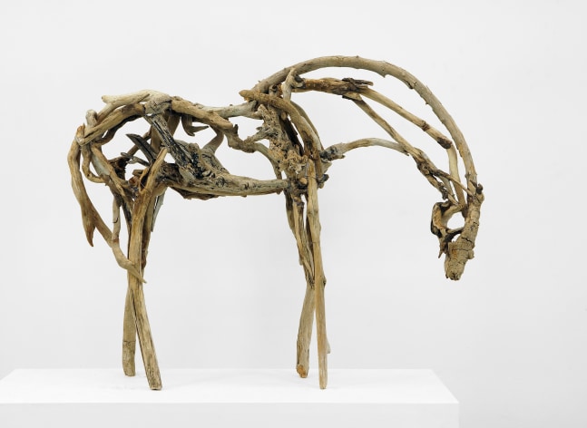 Untitled (#DB3866.1), 2021-2022

cast bronze, unique

32 1/2 x 42 x 12 in. / 82.5 x 106.7 x 30.5 cm