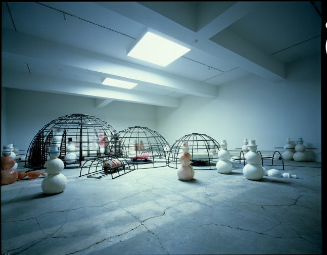 Dennis Oppenheim

Snowman Factory, 1996

rolled steel, casters, rubber molds, cast fiberglass castings

10 x 40&amp;nbsp;x&amp;nbsp;90 ft&amp;nbsp;/ 3 x 12.2 x 27.4 m

Installed&amp;nbsp;at Ace Gallery, New York, New York