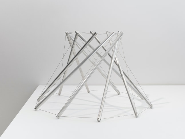 VX, 1968-1989

aluminum and stainless-steel cable, edition of 4

13 x 21 1/2 x 21 1/2 in. / 33 x 54.6 x 54.6 cm