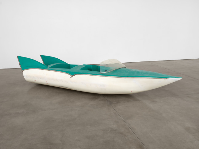 Robert Grosvenor Untitled, 2023 fiberglass, aluminum and polyurethane paint 40 x 64 x 190 in. (101.6 x 162.6 x 482.6 cm)
