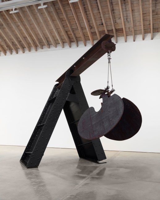 Mark di Suvero The Cave, 2015 Steel, painted steel truss from The Highline 157 1/2 x 172 x 132 in. (400.1 x 436.9 x 335.3 cm)
