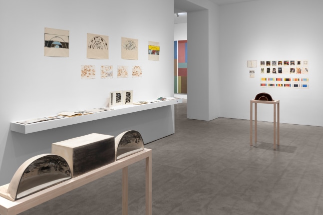 Installation view, Robert Grosvenor & David Novros, February 27 – April 10, 2021