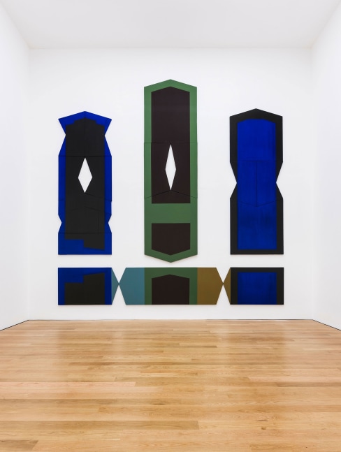 David Novros Salidas, 2012-2016 (installation 2017) oil on canvas Collection of the Museum Wiesbaden, Germany