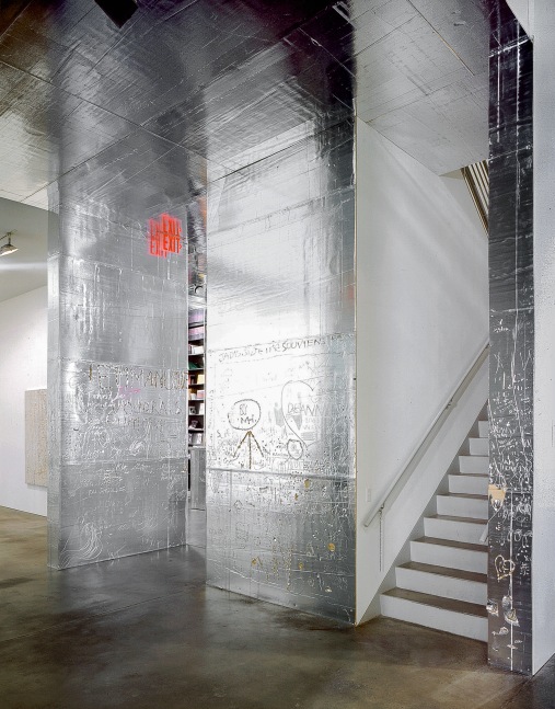 Installation view, Rudolf Stingel, Paula Cooper Gallery, 534 W 21st Street, New York. February 2 - March 2, 2002. © Rudolf Stingel. Courtesy Paula Cooper Gallery, New York.