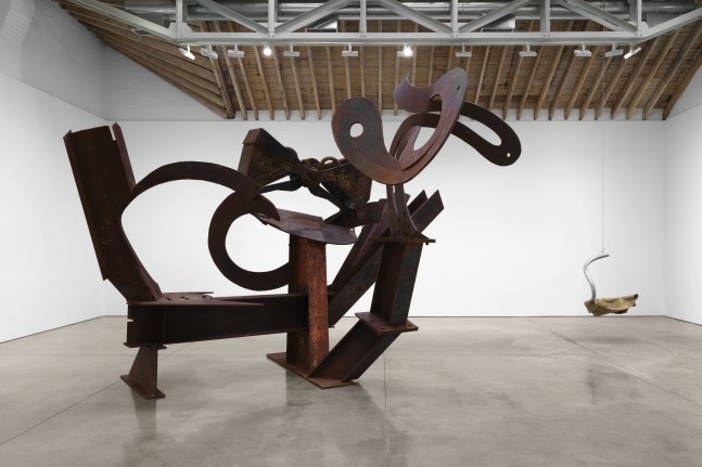 Installation view, Mark di Suvero: Painting and Sculpture, Paula Cooper Gallery, New York, September 9 – October 21, 2023. © Mark di Suvero. Courtesy of Spacetime C.C. and Paula Cooper Gallery, New York. Photo: Steven Probert.