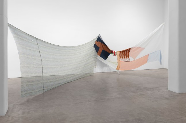 Installation view, Lynda Benglis, Eric N. Mack, Kelley Walker, September 8 – October 10, 2020