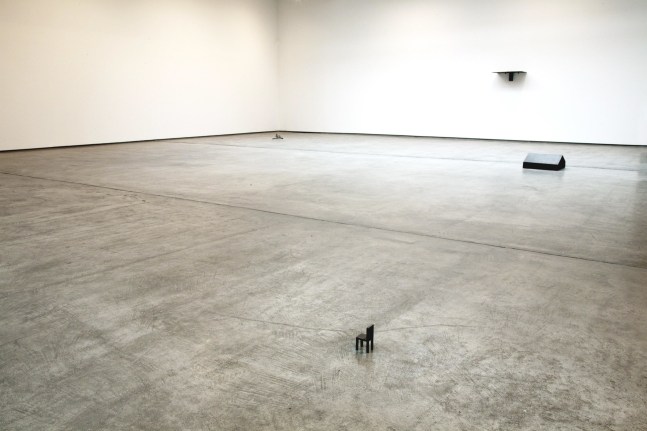Installation view, Joel Shapiro, Works: 1969–1979, Paula Cooper Gallery, New York, January 8 – February 13, 2010. © 2025 Joel Shapiro / Artists Rights Society (ARS), New York. Courtesy Paula Cooper Gallery, New York