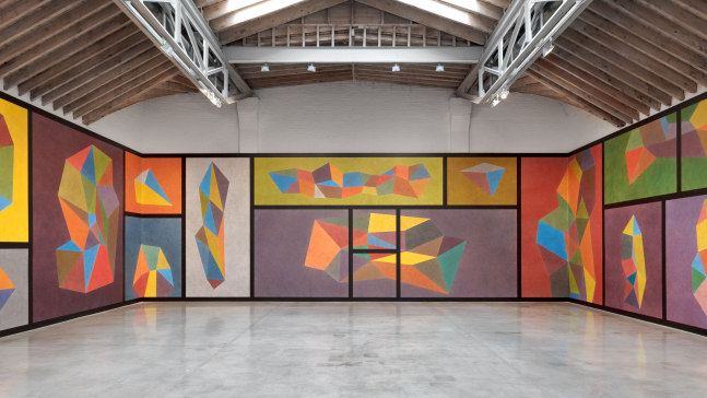 Installation view, Sol LeWitt, Wall Drawing #564, September 3 – October 12, 2013