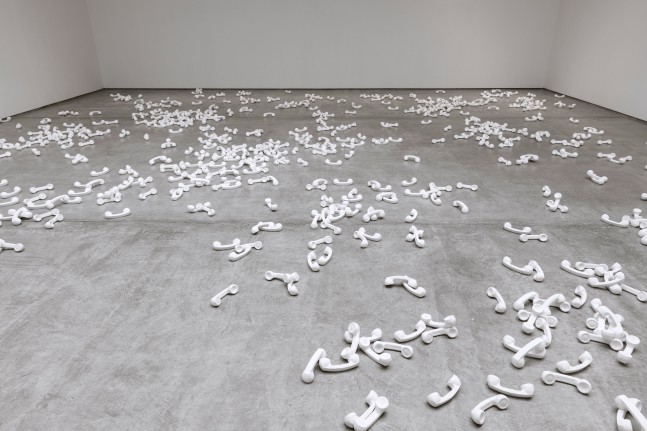 Christian Marclay, Boneyard, (detail), 1990; hydrostone casts of telephone receivers, in 750 parts; dimensions variable