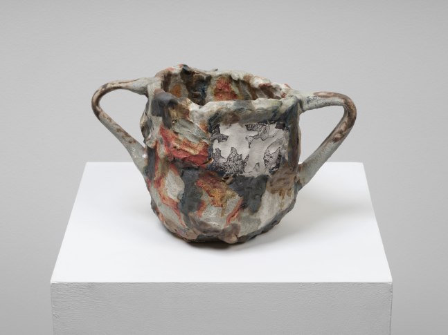 Liz Glynn
Untitled Vessel #4 (from The Looters), 2022
glazed stoneware with ceramic decals
7 1/2 x 14 x 9 in. (19.1 x 35.6 x 22.9 cm)