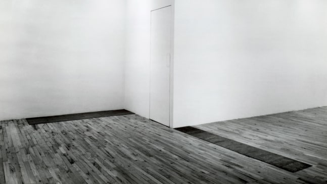 Installation view, Carl Andre, Paula Cooper Gallery, 155 Wooster Street, New York, January 5 - 30, 1985. © 2025 Carl Andre / Artists Rights Society (ARS), New York. Courtesy Paula Cooper Gallery, New York. Photo: Geoffrey Clements.