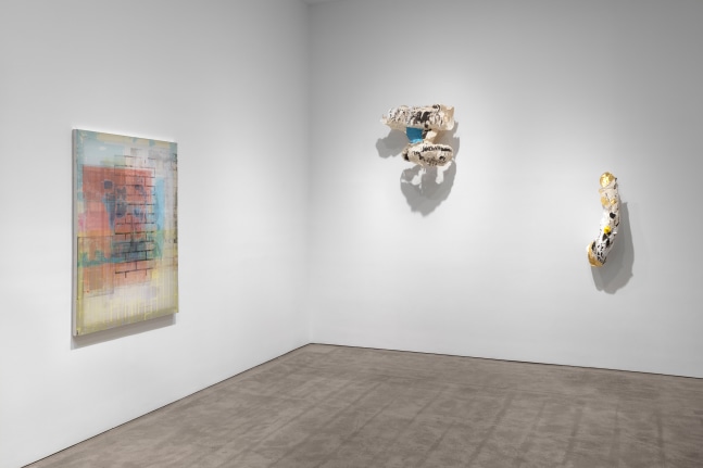 Installation view, Lynda Benglis, Eric N. Mack, Kelley Walker, September 8 – October 10, 2020