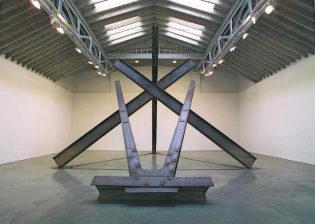 Mark di Suvero "XV" 1971 Steel 21' 7" x 26' 11" x 35' 11"