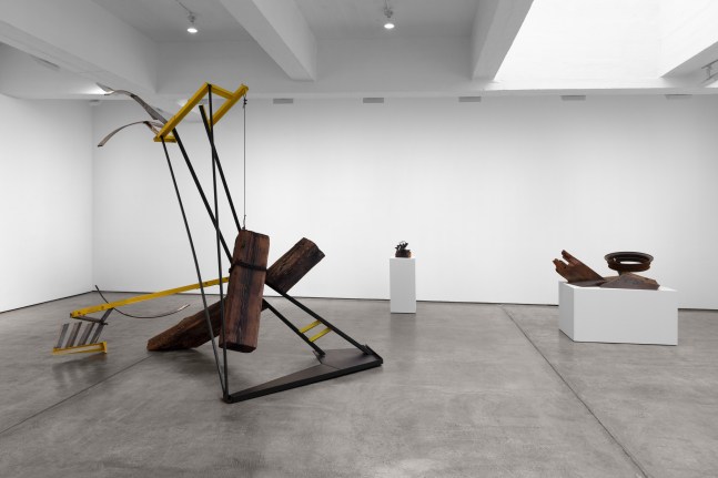 Installation view, Mark di Suvero and Leonard Contino, October 22 – November 28, 2020