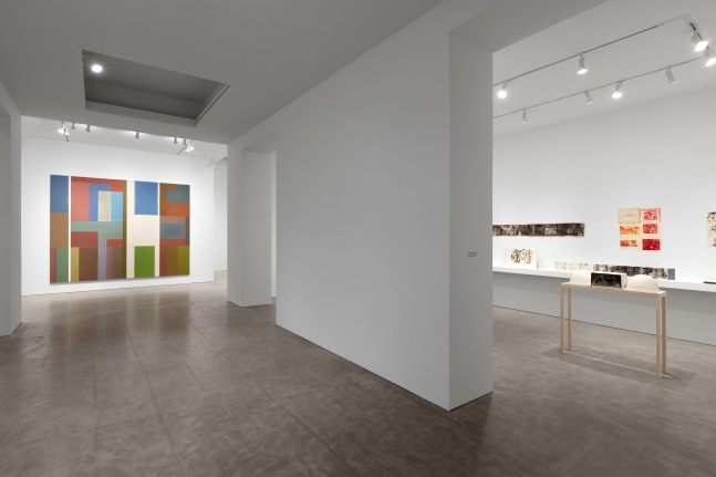 Installation view, Robert Grosvenor & David Novros, February 27 – April 10, 2021