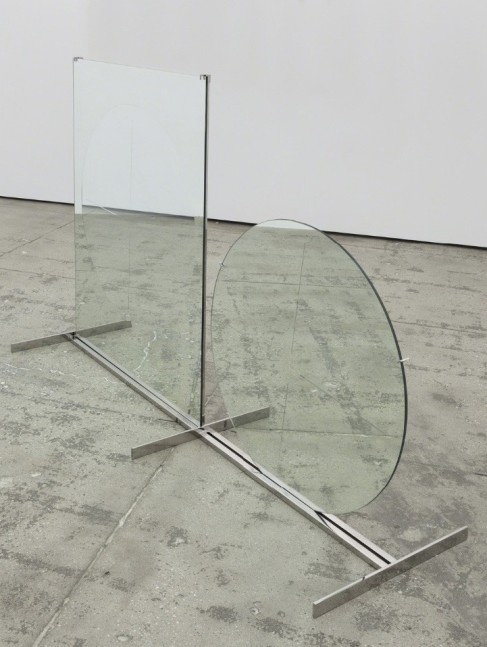 Luciano Fabro, Tondo e rettangolo, 1964/2004, mirror, glass and stainless steel