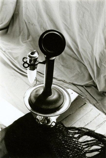 Jay DeFeo
Untitled, 1972
gelatin silver print
6 9/16 x 4 7/16 inches (16.7 x 11.3 cm)
© 2023 The Jay DeFeo Foundation/Artists Rights Society (ARS), New York.