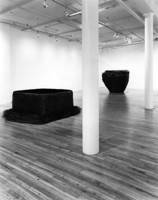 Installation view, Robert Grosvenor, Paula Cooper Gallery, 155 Wooster Street, New York, April 5 -26 1986. © Robert Grosvenor. Courtesy Paula Cooper Gallery, New York. Photo: Andrew Moore.