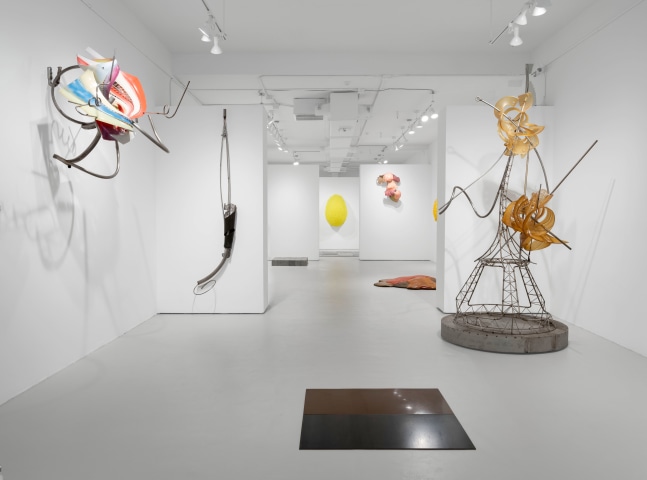 Installation view, Carl Andre, Lynda Benglis, Frank Stella, December 17, 2022 - January 22, 2023, 243A Worth Avenue, Palm Beach
