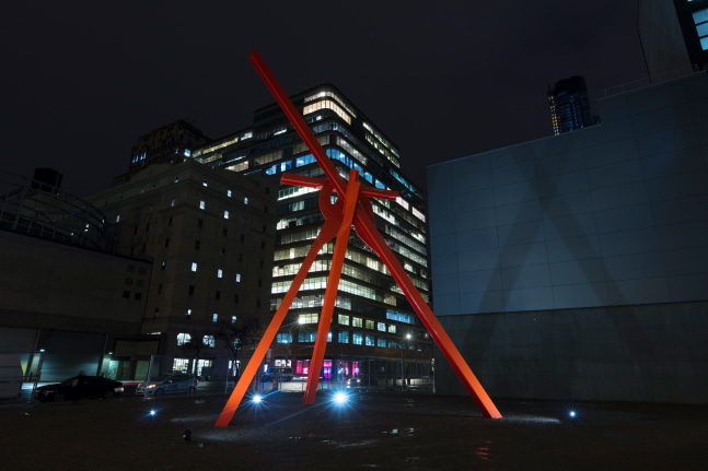 Installation view, Mark di Suvero, Hugs, 220 11th Avenue, New York, October 6, 2018 – August 20, 2019