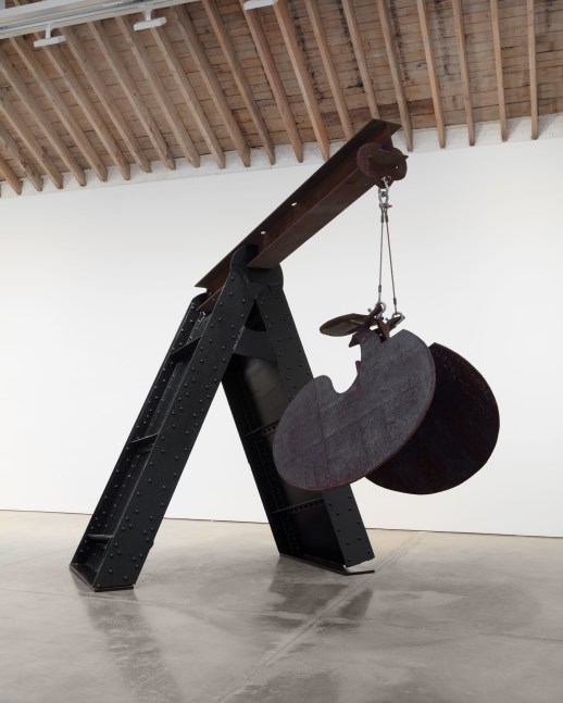 Mark di Suvero The Cave, 2015 Steel, painted steel truss from The Highline 157 1/2 x 172 x 132 in. (400.1 x 436.9 x 335.3 cm)