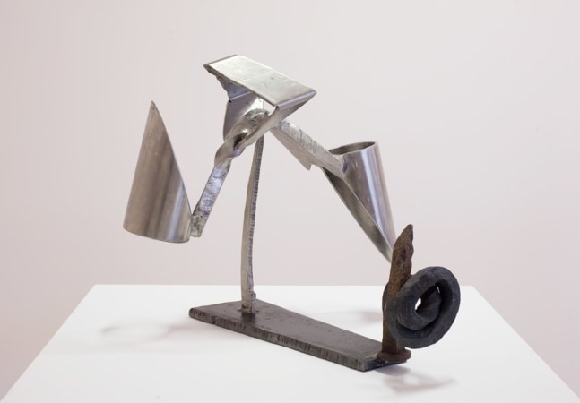 Mark di Suvero "Semi Secret" 2009 Steel, stainless steel 15 x 5 1/2 x 20 in.