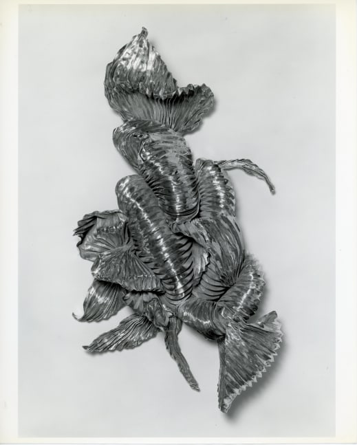 Lynda Benglis &quot;Isabella Borgward&quot; 1990 Stainless steel mesh, aluminum 88&quot; x 54&quot; x 22&quot;
