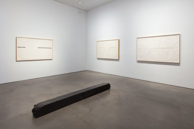 Installation view, Robert Grosvenor, April 25 – July 2, 2015