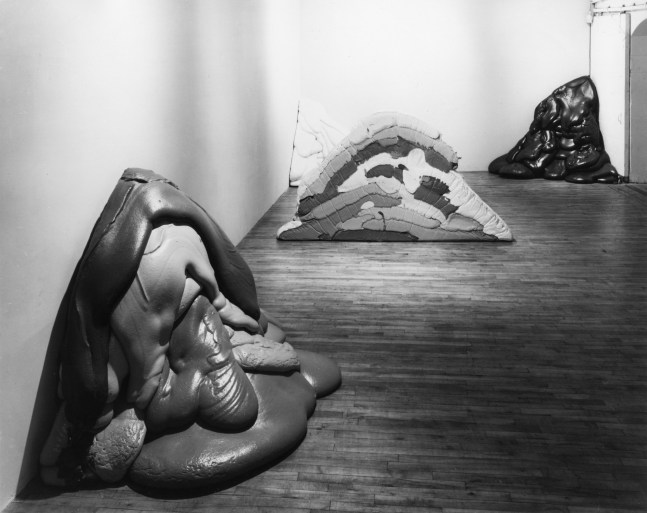Installation view, Lynda Bengalis, at Paula Cooper Gallery 96-100 Prince Street, NY, Feb. 8th - Mar. 4th 1970. © Lynda Benglis / Licensed by Artists Rights Society (ARS) New York. Courtesy PACE, New York, and Paula Cooper Gallery, New York. Photo Dan Lenore.