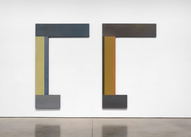 David Novros Untitled, 1975 oil on canvas, 2 panels overall: 117 1/4 x 168 x 2 in. (297.8 x 426.7 x 5.1 cm).